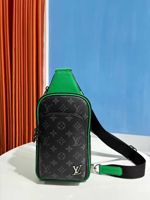 Louis Vuitton Avenue Slingbag PM