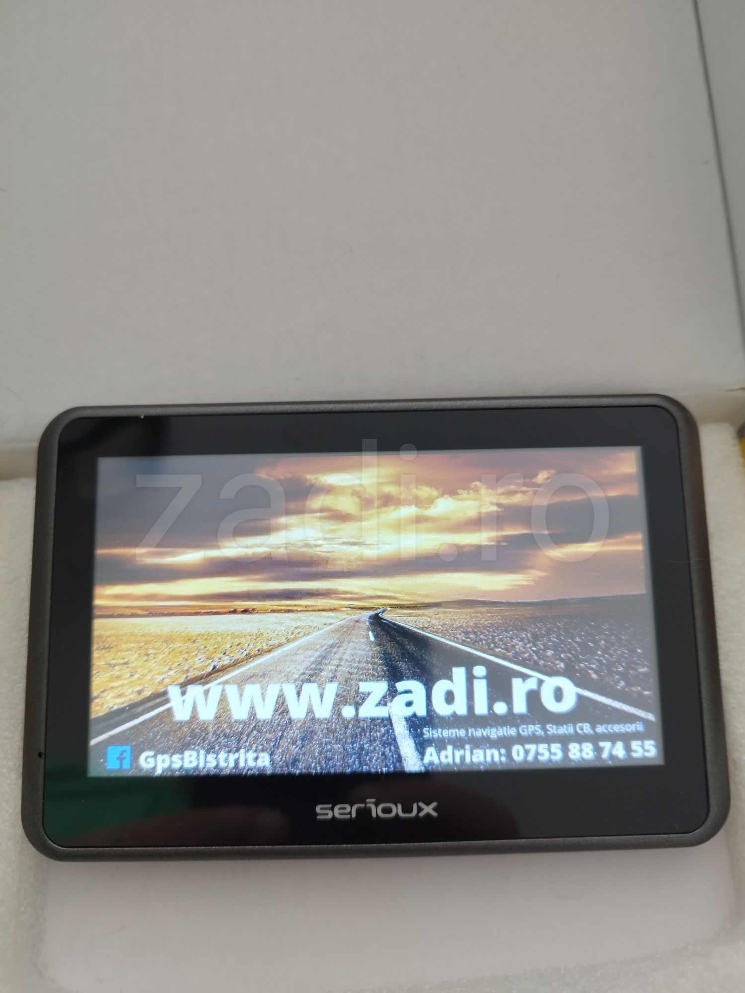 GPS 4.3"-serioux, garantie 3 ani - harti actualizate la zi- auto, tir