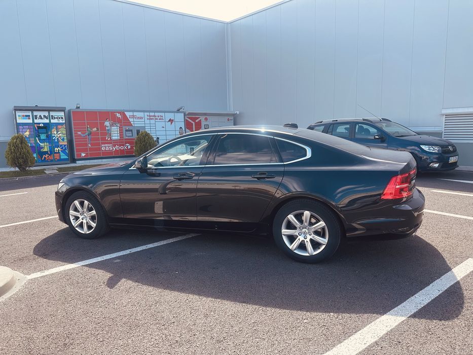 **Volvo S90 2018 **