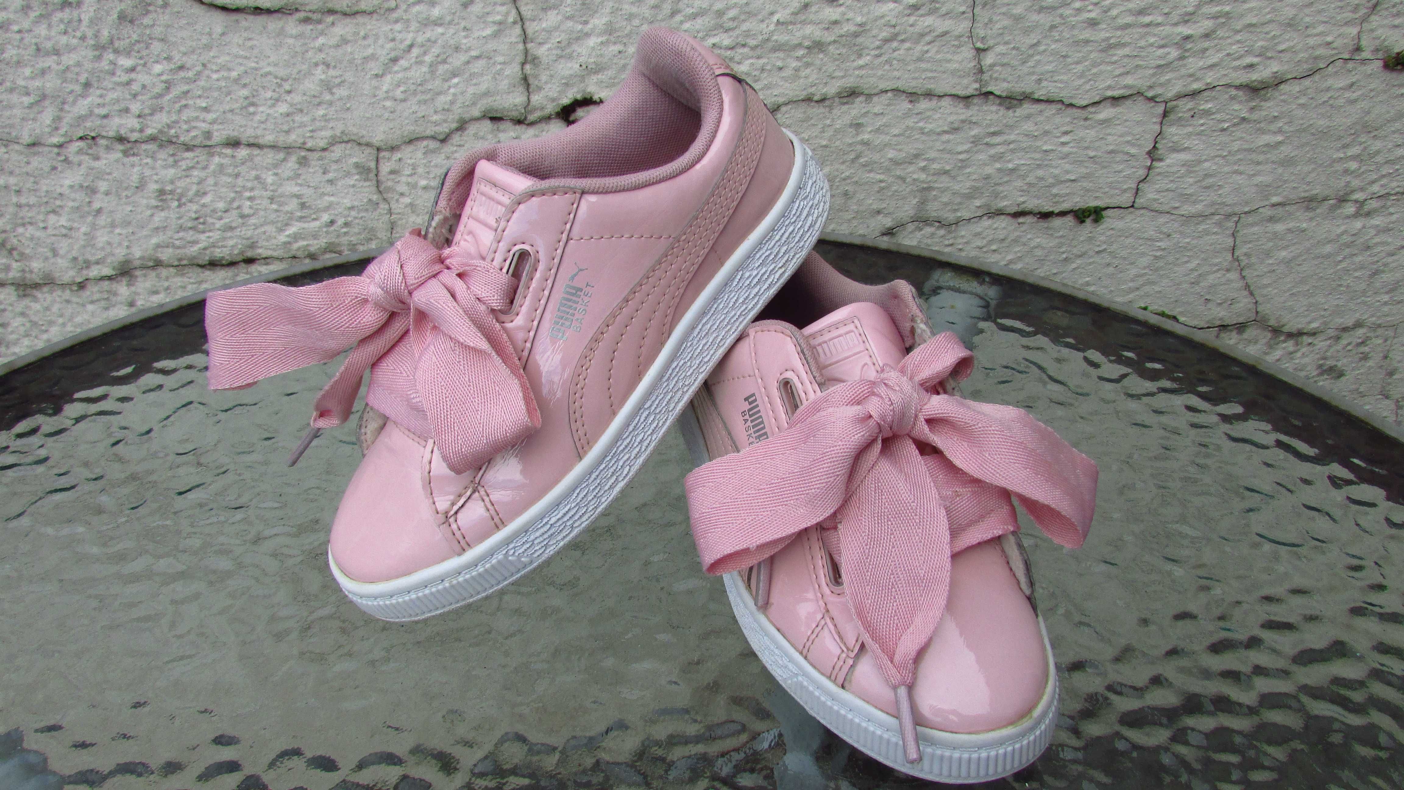 Детски маратонки Puma Basket Heart Patent