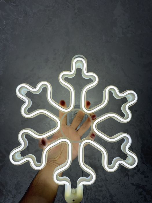 Снежинки неоновые