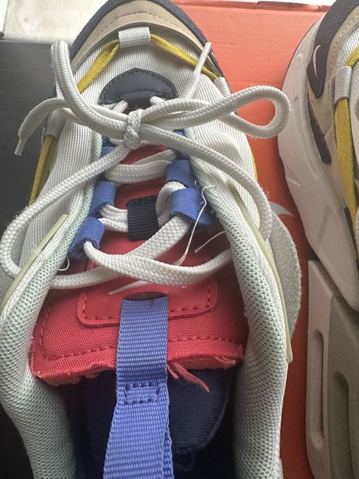 Маратонки.  Nike