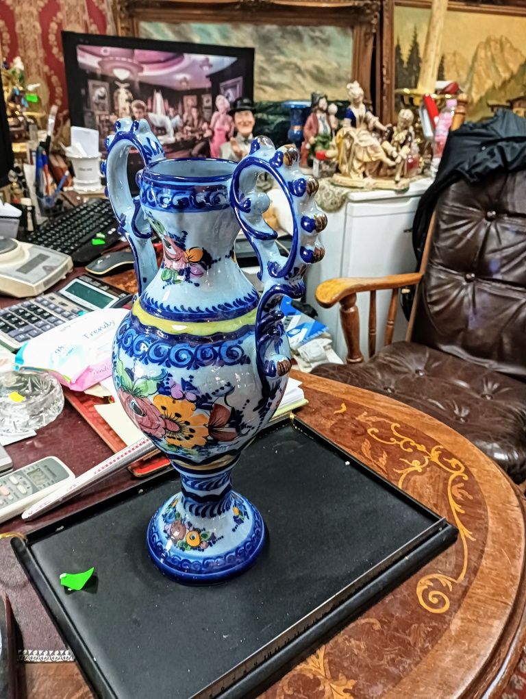 Старинна португалска ваза!
