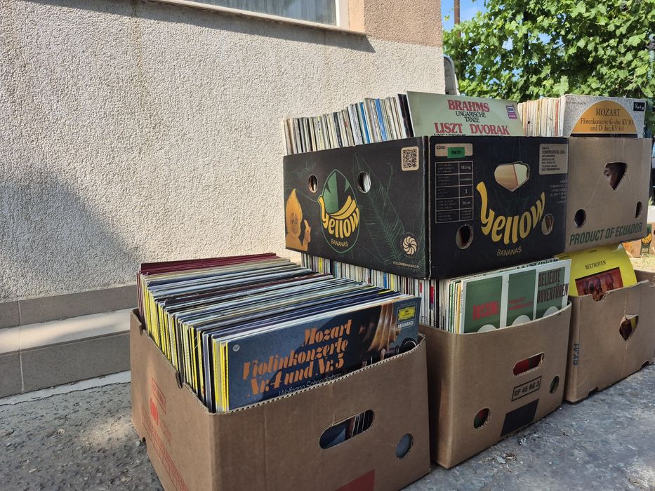 Vând Lot 7500lp Discuri Vinil colectie muzica clasica mixta