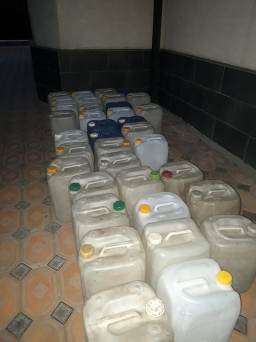 Канистры для воды 30л