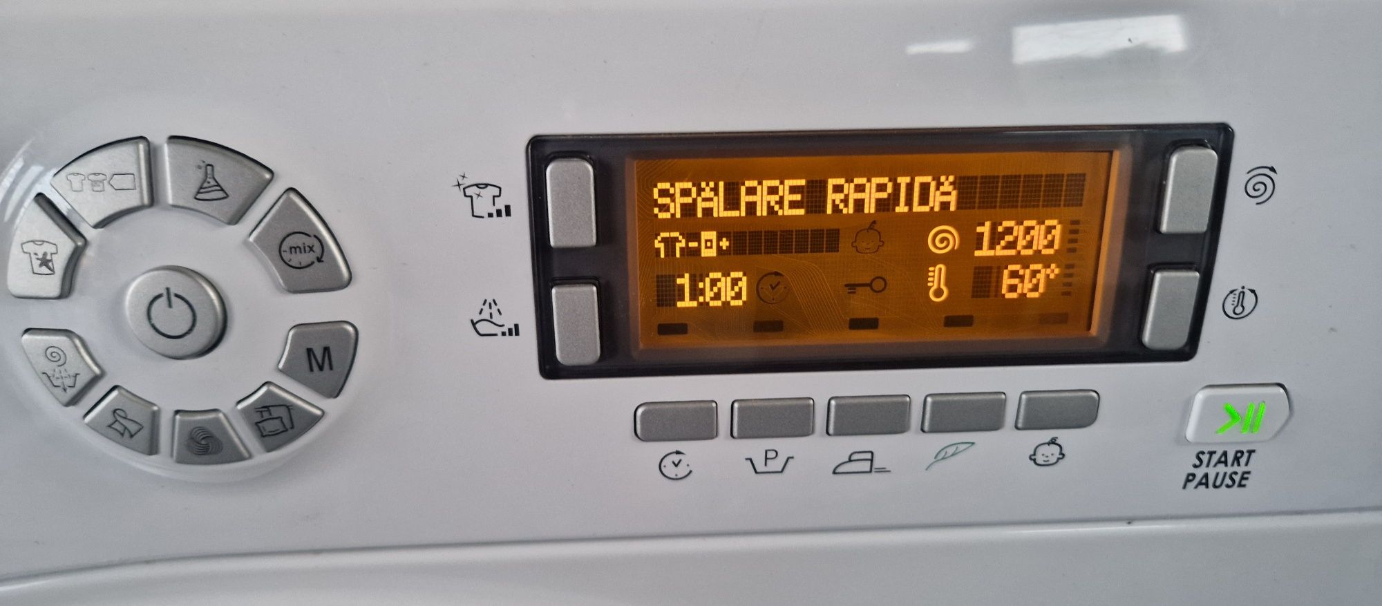 Masina spalat Ariston Hotpoint 7 kg Slim