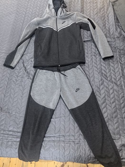 Nike екип s размер