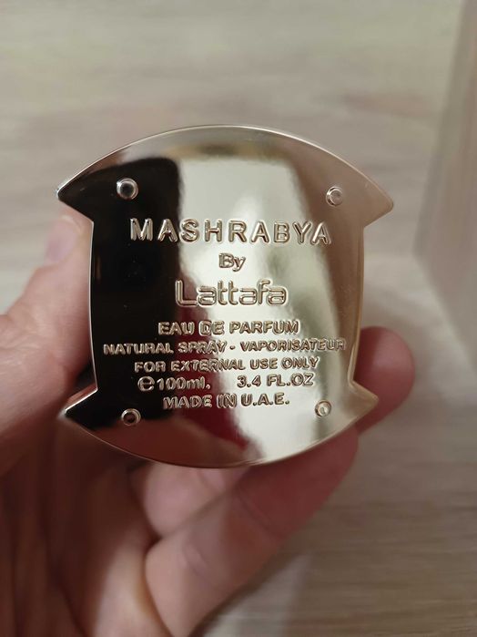 Lattafa niche emarati Al Dana, Lattafa Mashrabya, Encre Noire Sport
