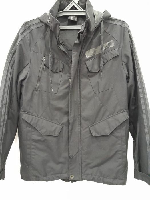 Продам мужскую куртку Adidas