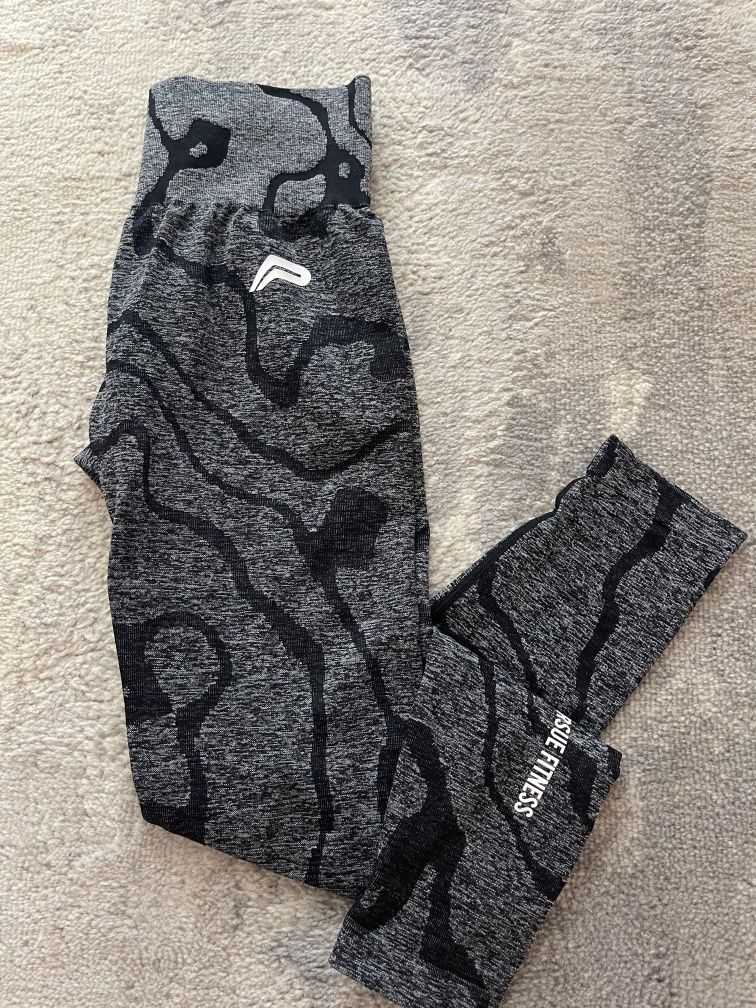 Colanti Pursue Fitness dama marimea M negri model seamless sport