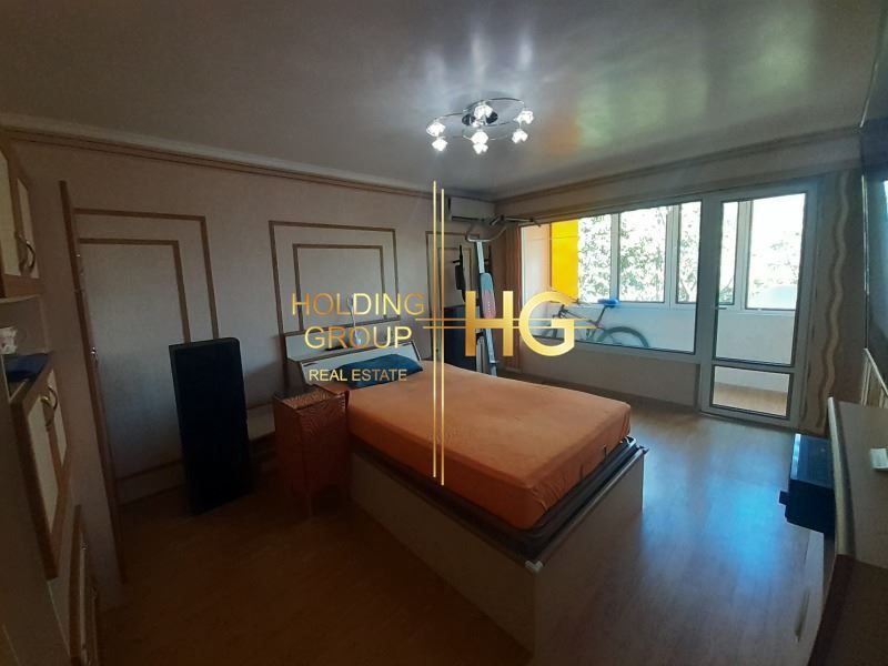 Продава се Двустаен апартамент в Варна, Чайка - 48 кв.м за 2873 €/кв.м - Снимка #2