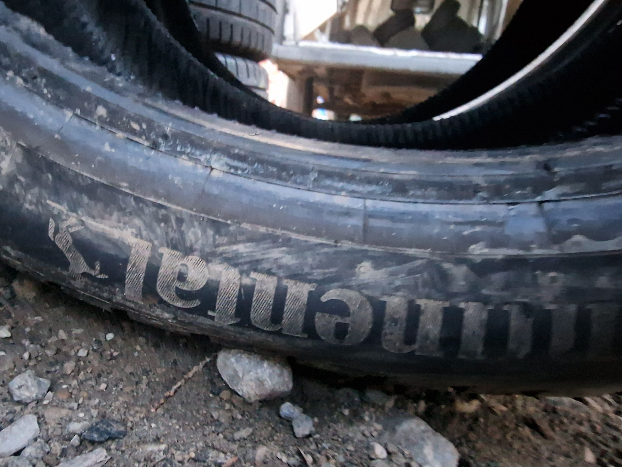 Anvelope 295/35R20 marca Continental, M +S