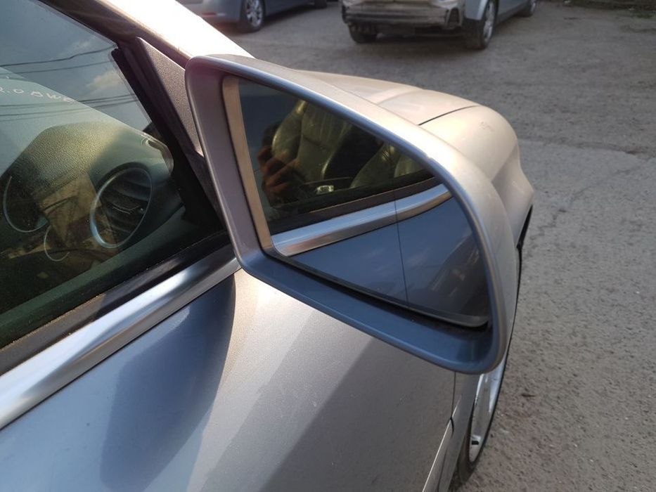 Oglinda Dreapta Audi A4 B6 CABRIO 2000 - 2004 Cod Culoare LY7J