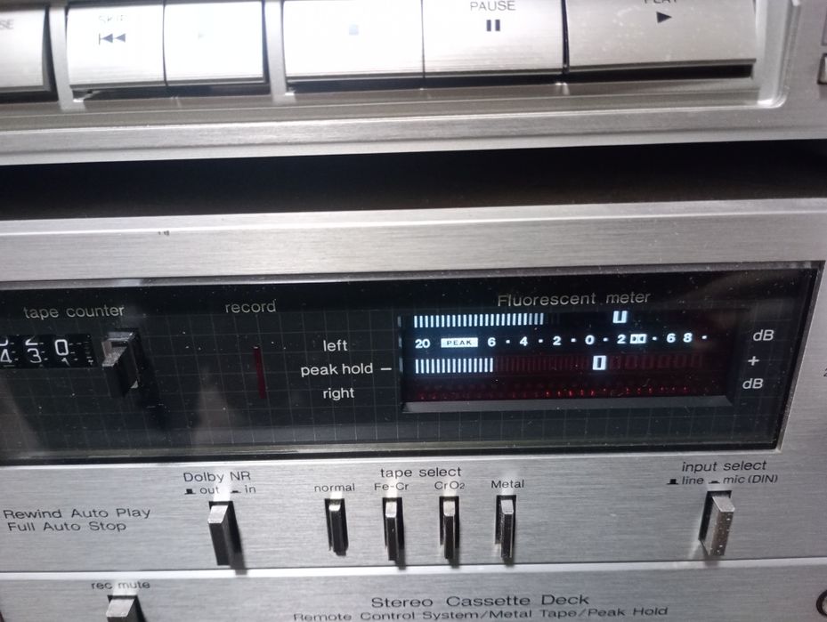 Дек Technics M 24 много добро визуално състояние.