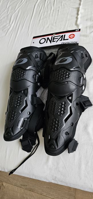 Мото наколенки O'Neal