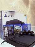 PS4 slim 1 TB ..
