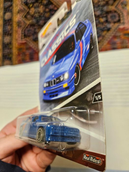 Hot wheels premium, mainline