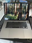 Macbook pro 16 inch 2019 touch bar i9 16gb 1 tb radeon pro 5500’
