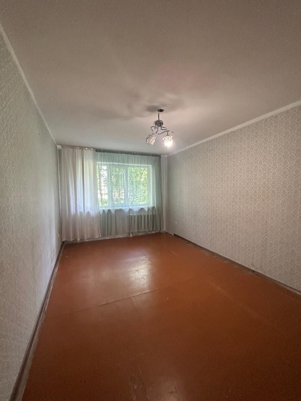 Продам 2 комн КВ .