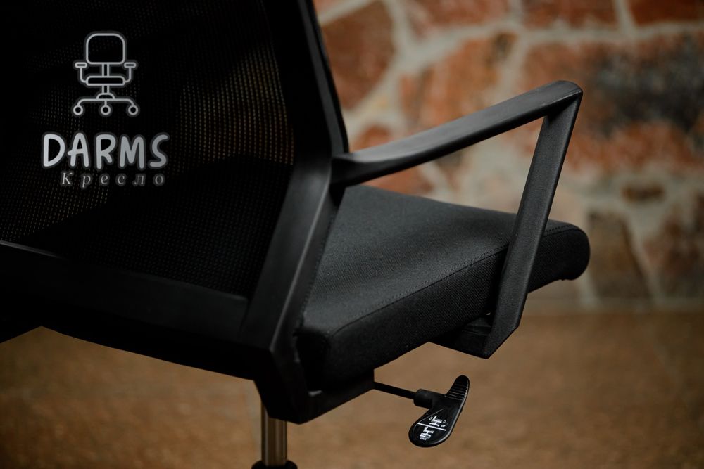 Офисное кресло универсал есть доставка 
С ро