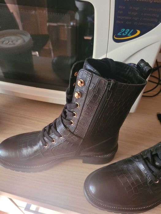 Vand ghete dama piele 100%