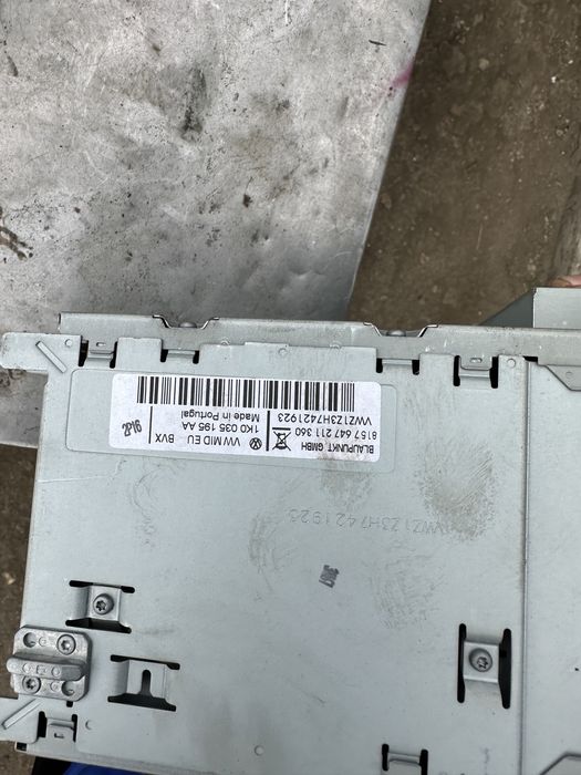 Оригинална медия VW mid Golf Passat TOURAN Sharan 1k0035195 AA