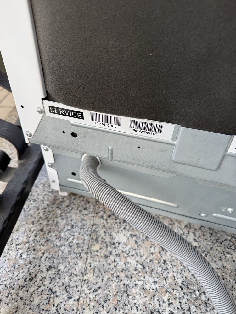 Masina spalat vase marca whirlpool