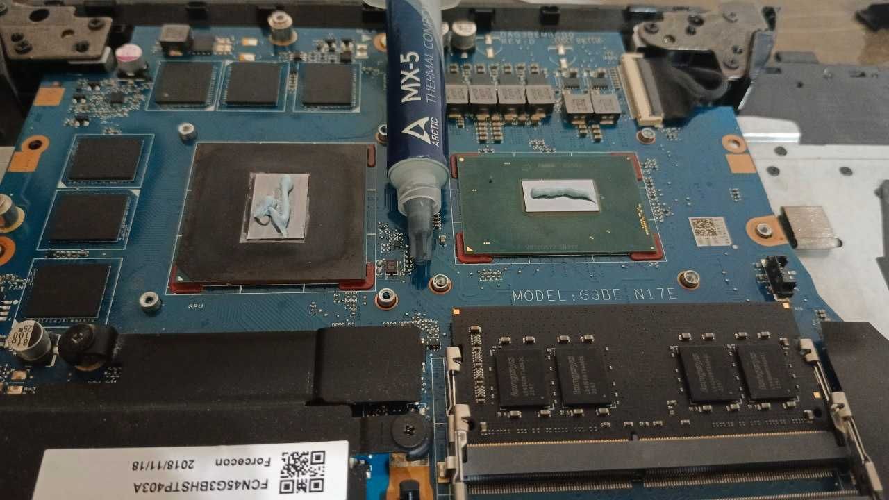 Обслуживание чистка ноутбуков любой модели в мастерской TechnoBase