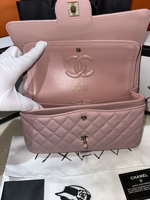 Geanta Dama Chanel 26cm Roz cu accesorii aurii