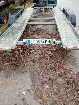 Платформата под наем