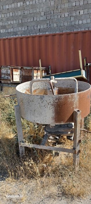 Buruschatka qolib sotiladi har hilidan 1000 kv bor yana ikkita meshalk