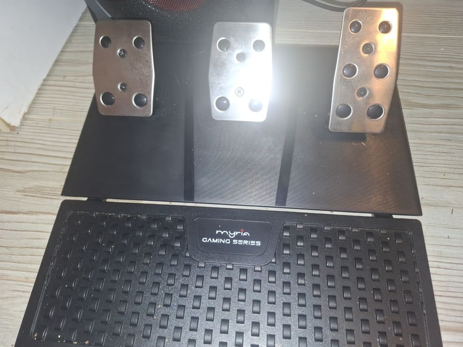 Vand volan gaiming MG7418