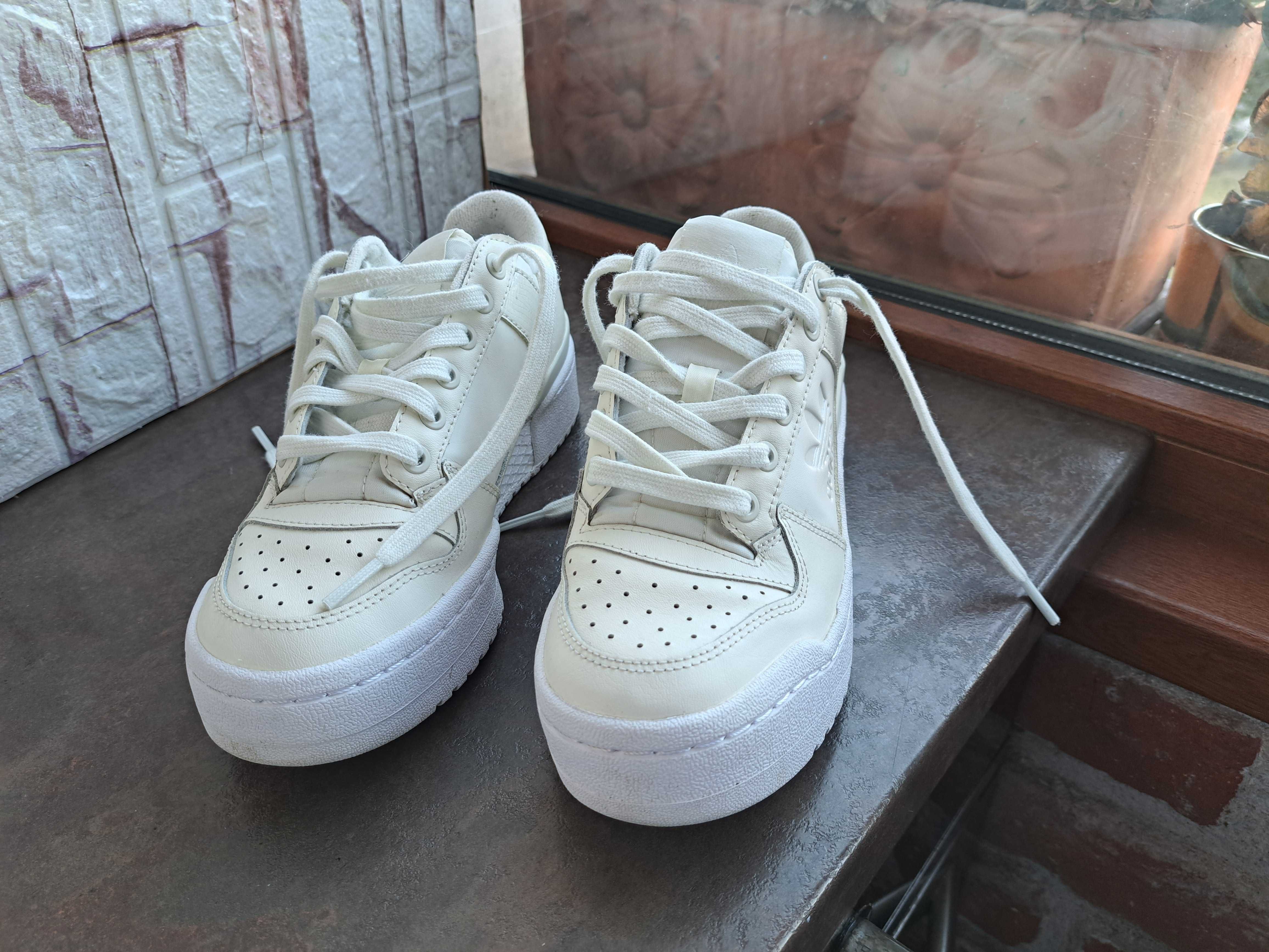дамски маратонки,спортни обувки,кецове на платформа,Adidas37,5,сникърс