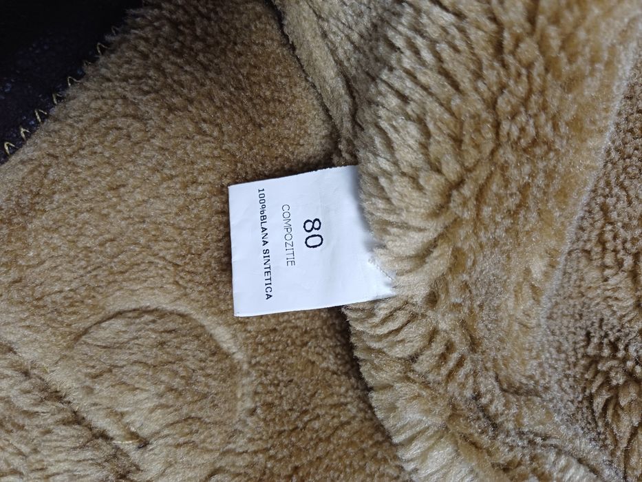 Cojoc pentru bebe marimea 80