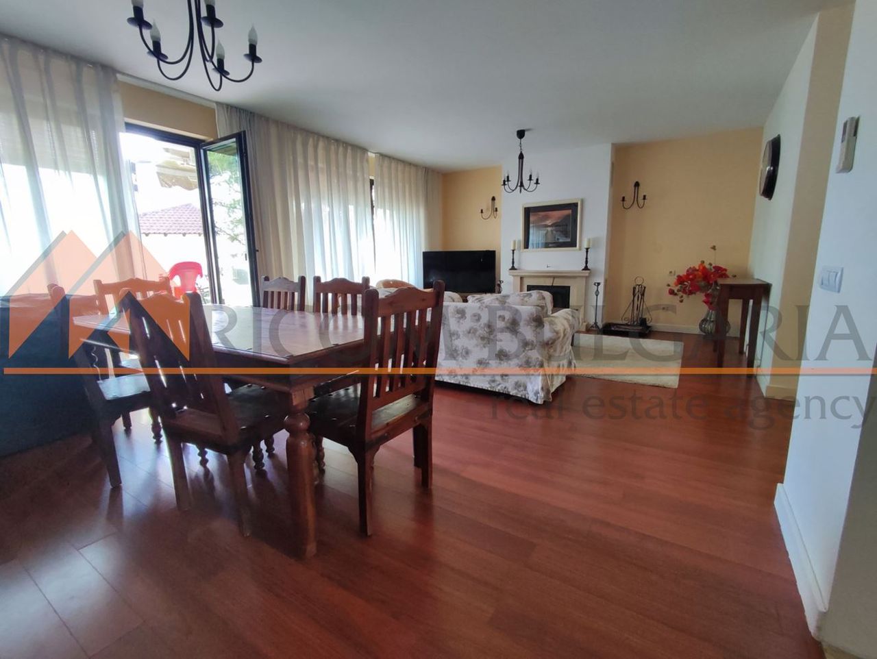 Продава се Къща в с. Приселци, Област Варна - 191 кв.м за 1466 €/кв.м - Снимка #5
