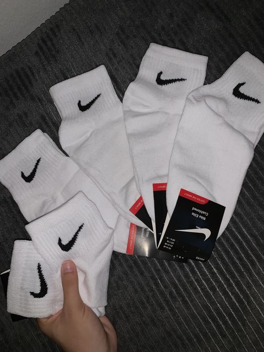 Set 6 perechi Șosete Nike la DOAR 49 LEI