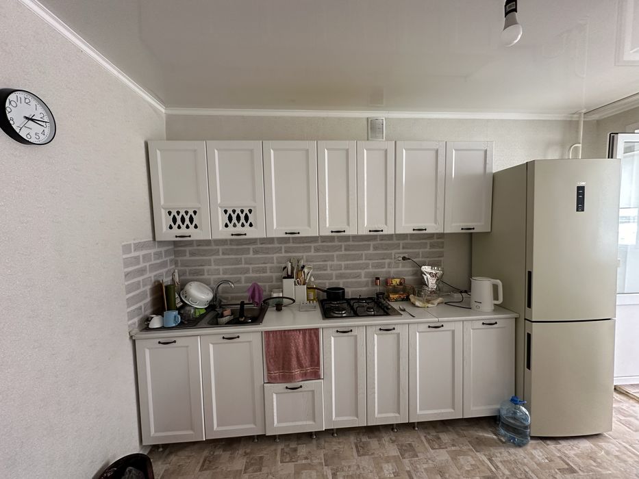 Продам кухню 300 000 тыс тенге