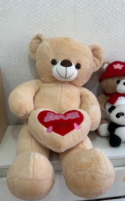 Продам мишку новую