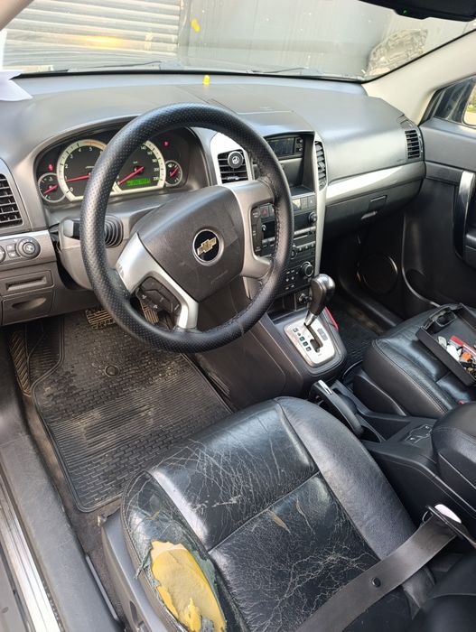 Vând Chevrolet captiva