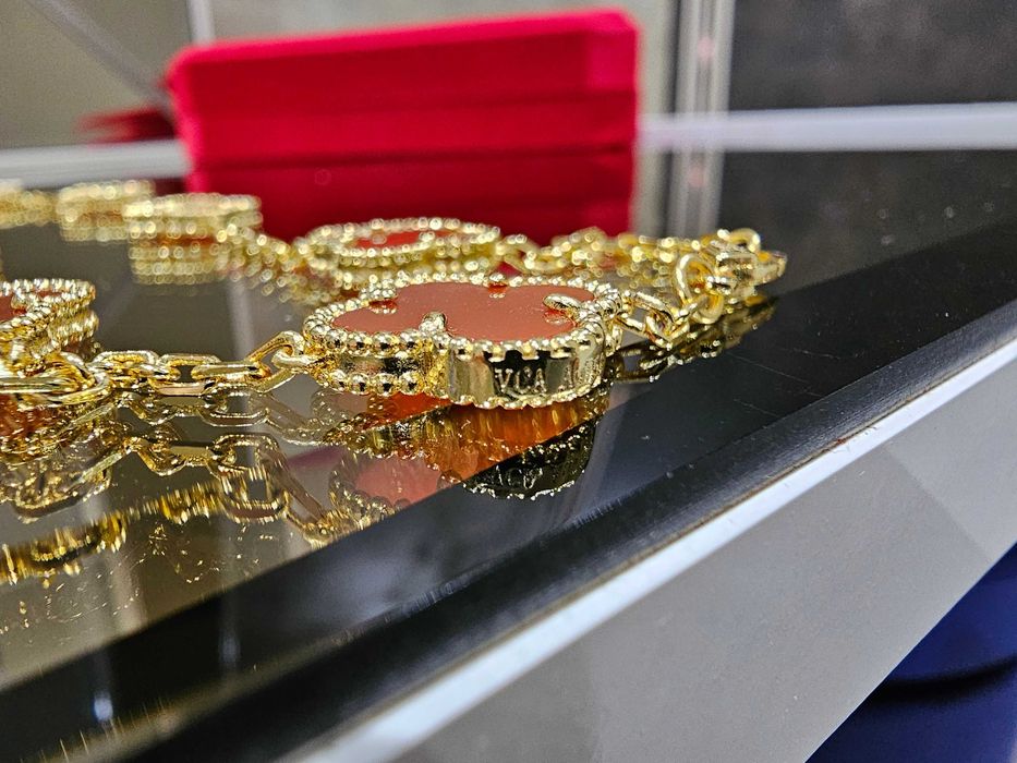 Van Cleef & Arpels VCA Gold Red 10 Motifs Alhambra Clover Дамско Колие