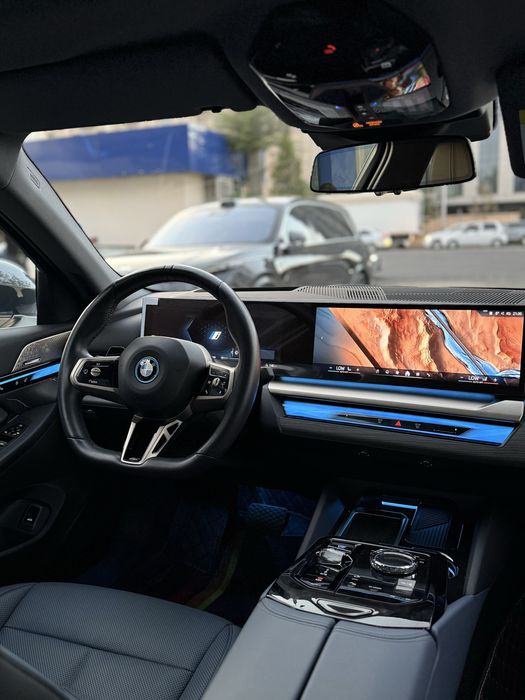BMW I5 M 35 L Dop opciya 5.000 km