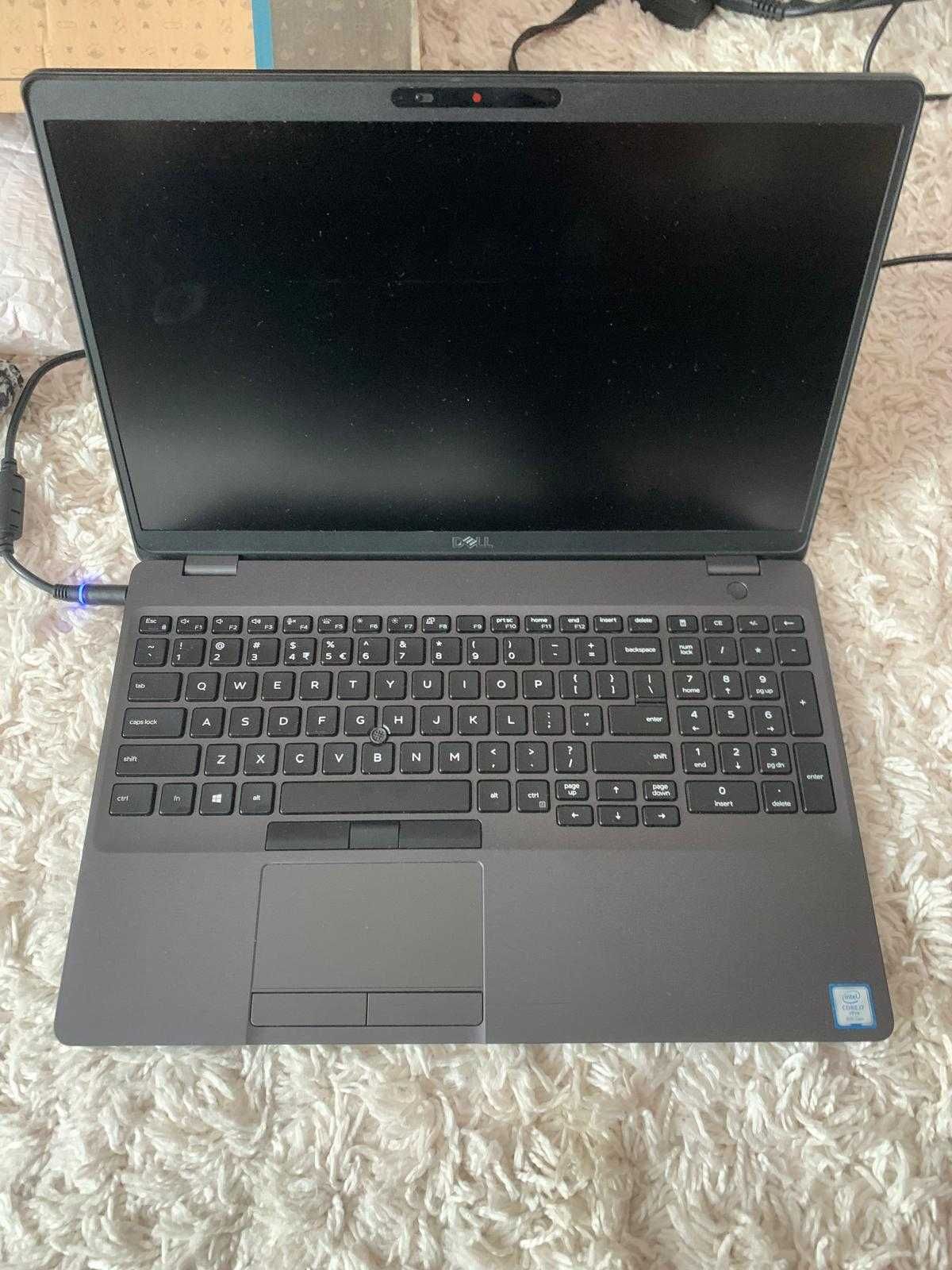 Laptop Dell Latitude 5500 I7 8665U 16GB DDR4 SSD 500 GB Tast Iluminata