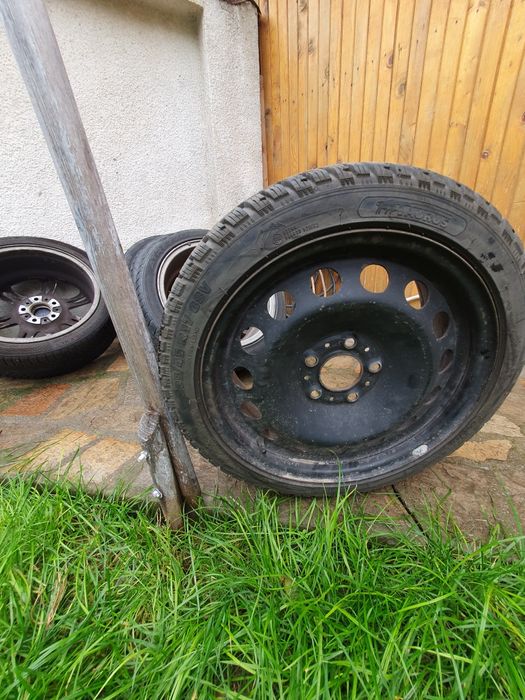 Зимни гуми железни джанти