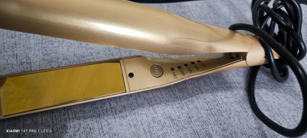 Нови Четка и преса за изправяне