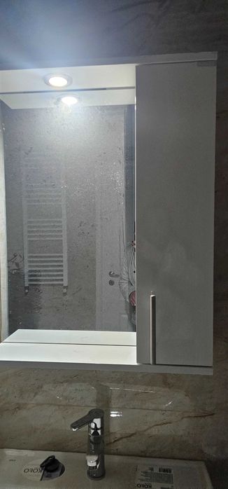 Vand mobilier baie nou