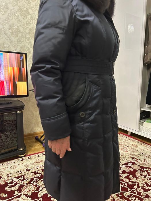 Зимний пуховик темно-синий