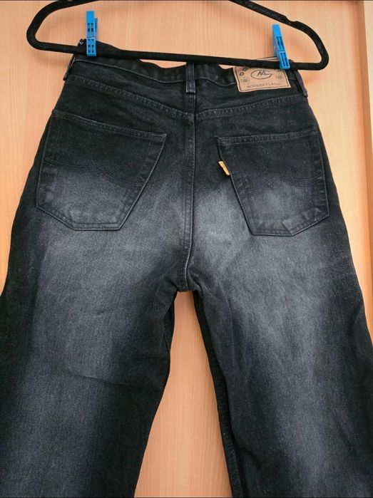 Blugi de dama Omat negri stare foarte buna