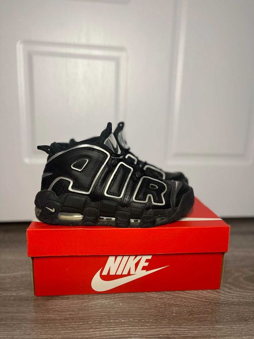 Nike Air More Up Tempo