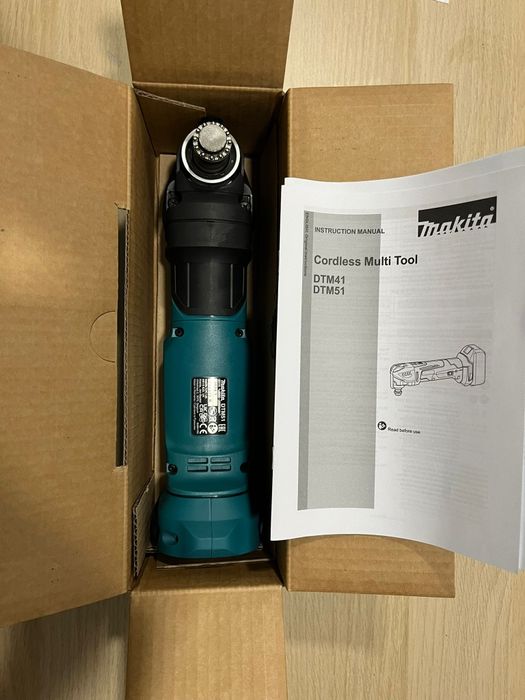 Multifuncțional Makita DTM51 și Autofiletanta impact MakitaDTD 154 172