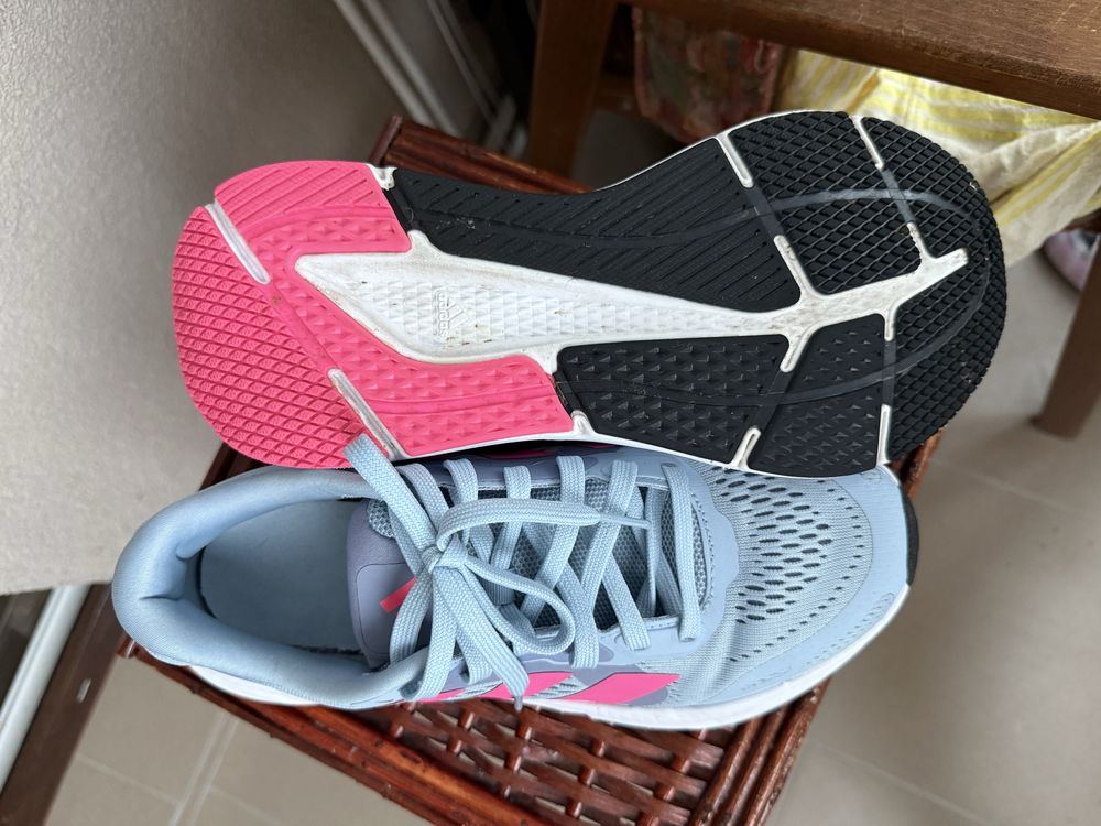Маратонки  Adidas